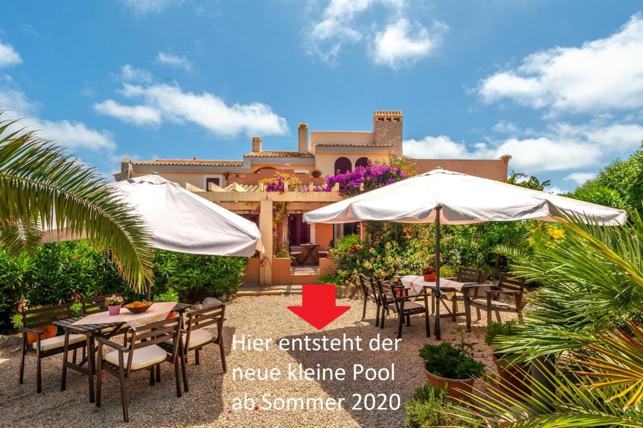 Residencial Playa Mar Apartment Cala Mandia  Екстериор снимка