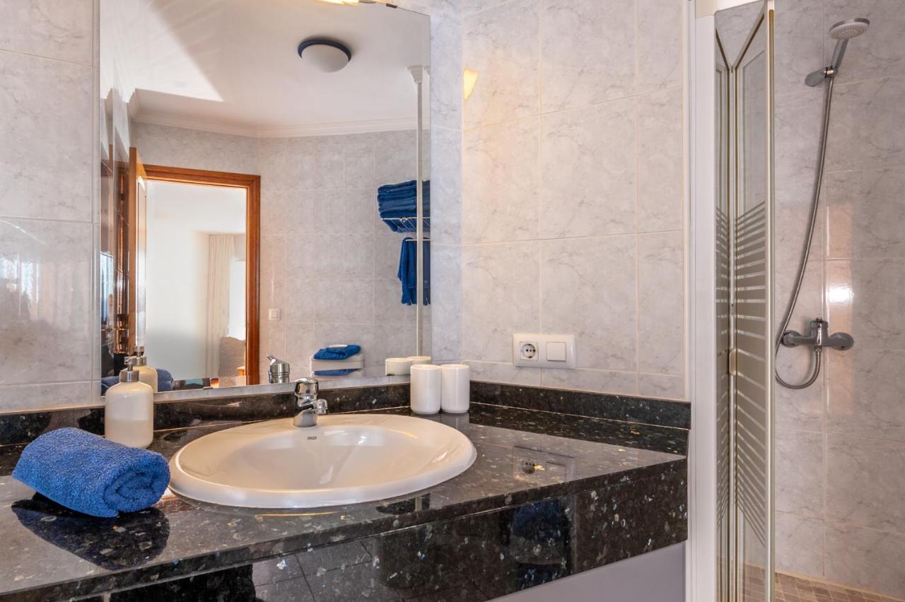 Residencial Playa Mar Apartment Cala Mandia  Екстериор снимка
