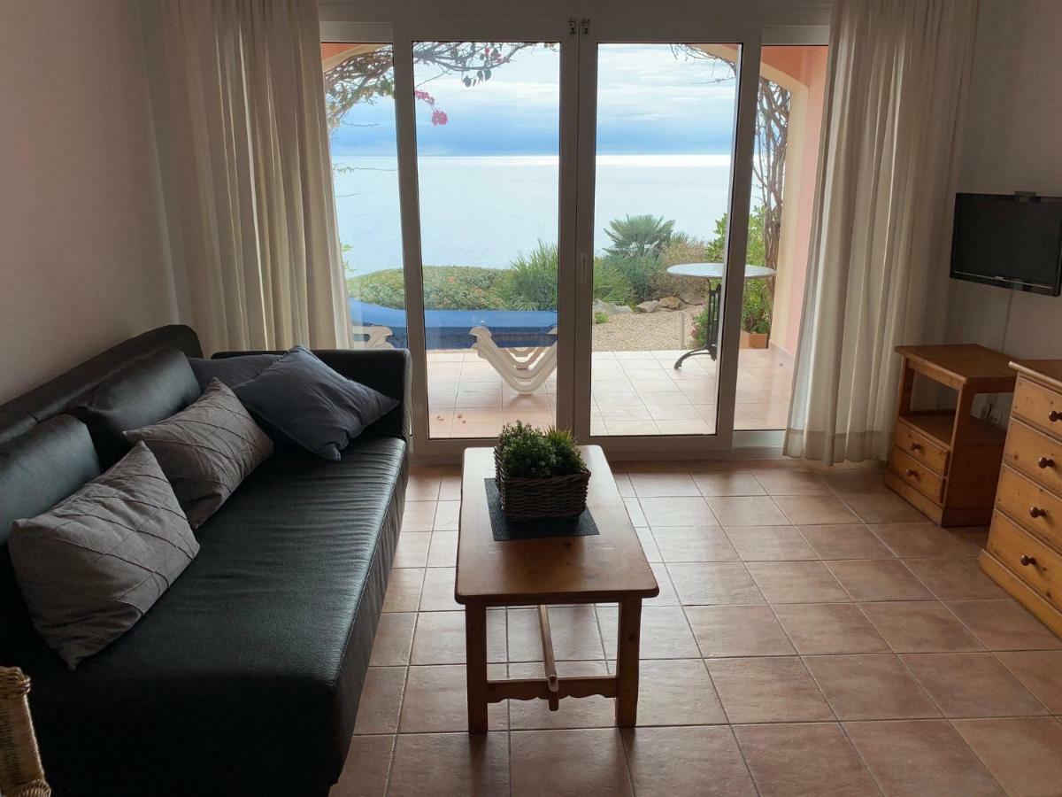 Residencial Playa Mar Apartment Cala Mandia  Екстериор снимка
