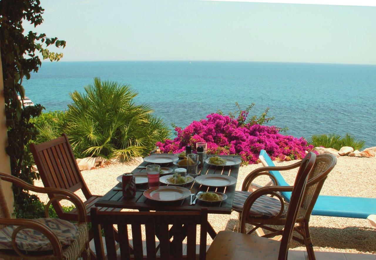 Residencial Playa Mar Apartment Cala Mandia  Екстериор снимка