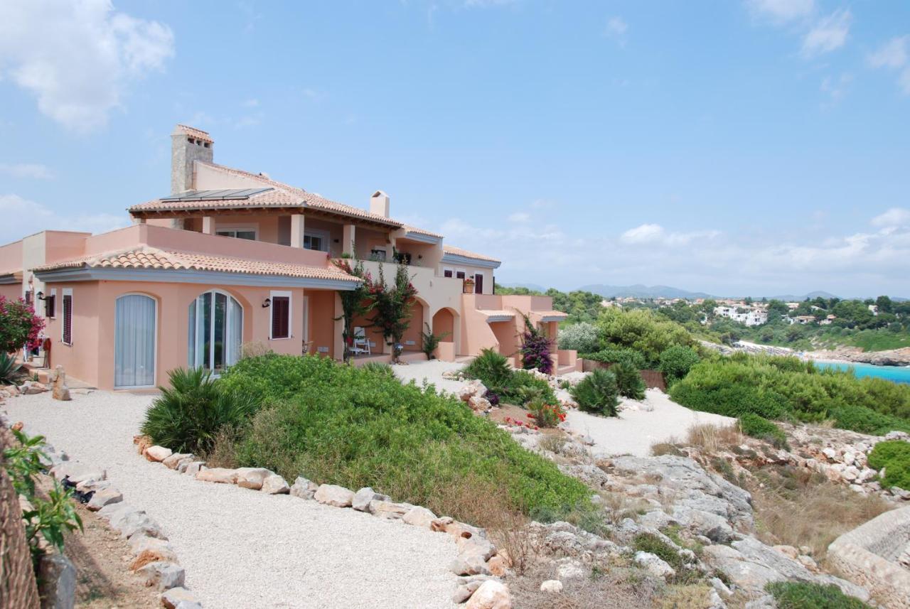 Residencial Playa Mar Apartment Cala Mandia  Екстериор снимка